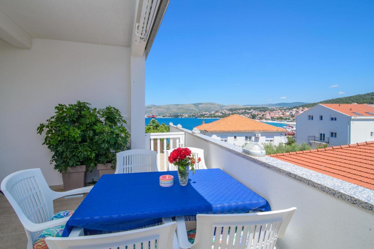 Apartments Tonka Trogir Exteriör bild