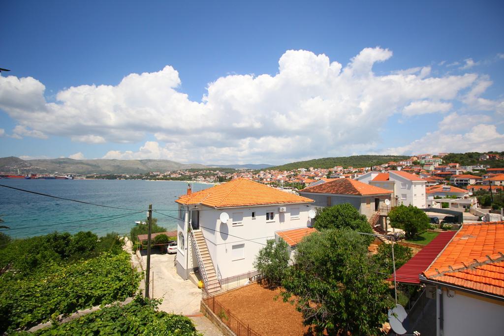 Apartments Tonka Trogir Rum bild